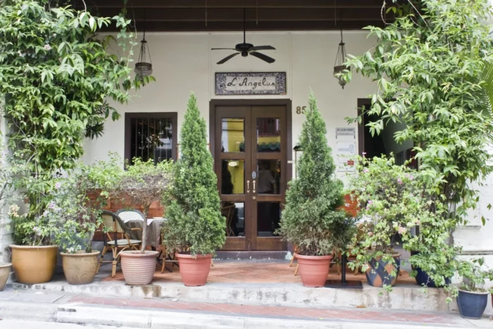 LAngelus_Restaurant-Exterior-1-1500×1000