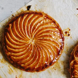 galette_des_rois_so-chic-french-guide-singapore